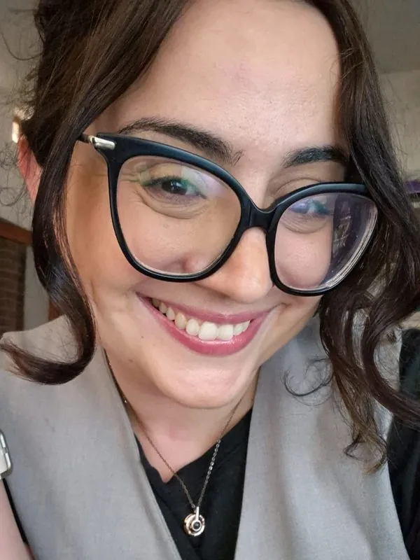 May Moyano, contadora pública
